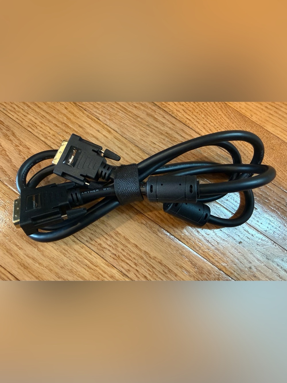 Amazon Basics DVI to DVI Cable - 6.5 feet